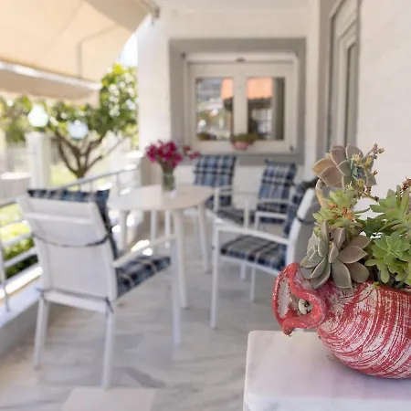 Pascal House Cozy & Comfortable With Parking, 400m Frm Apartment *